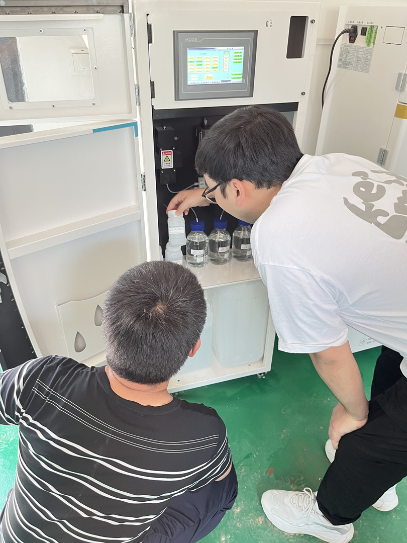 更換水質(zhì)在線(xiàn)監測設備耗材